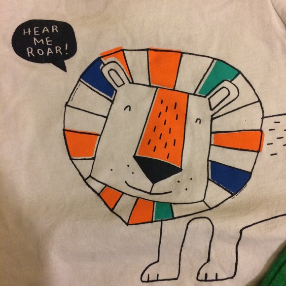 [GAP] two boy’s bodysuit 6-12months - Picture 3 of 6